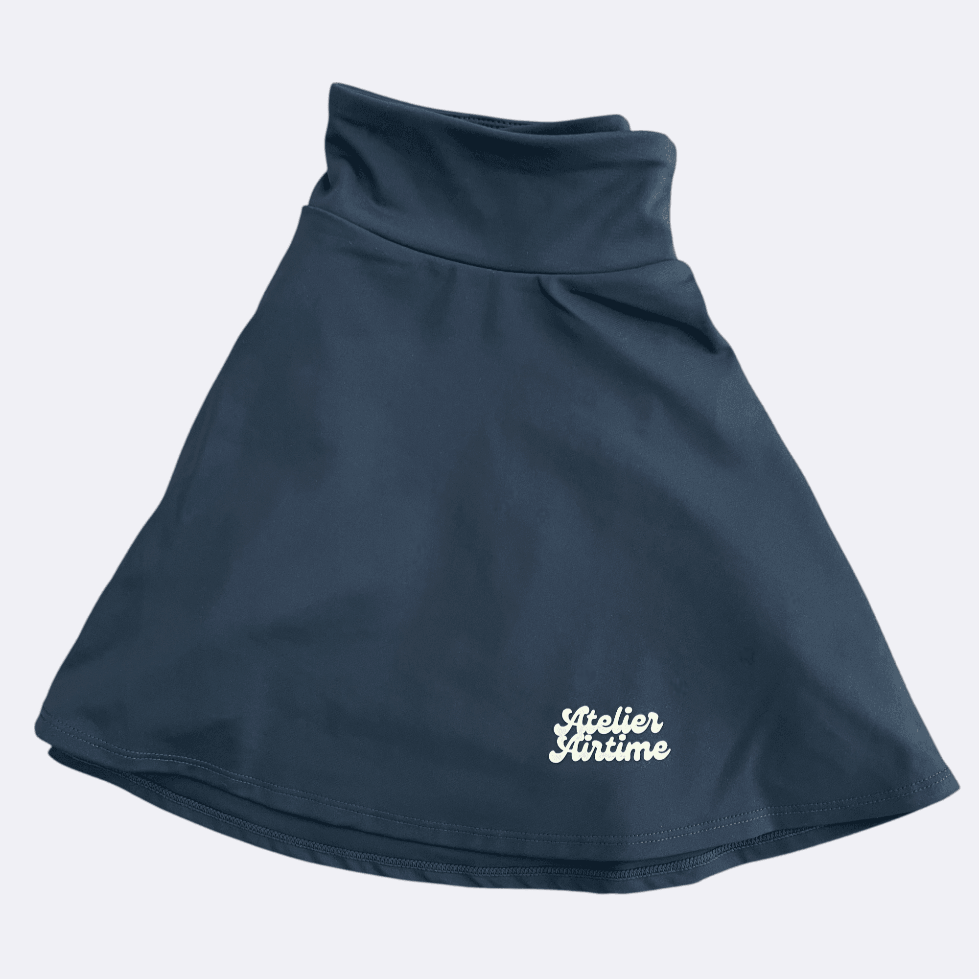 Looping Proof Skirt Detail